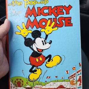 Disney Mickey Mouse Pop-Up Book - Red, Yellow, Blue